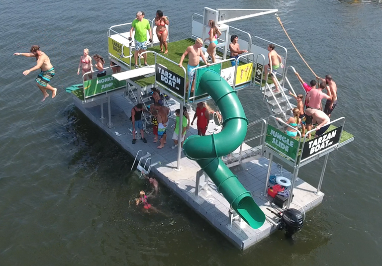 Tarzan Boat, Floating Waterpark